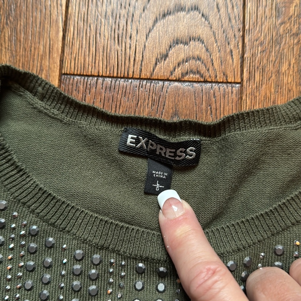 Women’s Express top - Picture 3 of 6